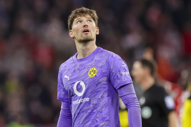 B体育官网-背伤+感冒！德天空：科贝尔通过多特体能测试，获准出战法兰克福